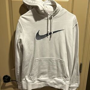 Nike hoodie size M